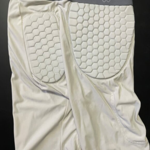 McDavid Girdle protective shorts Size Large Mens Padded Compressed Shorts - Picture 2 of 2